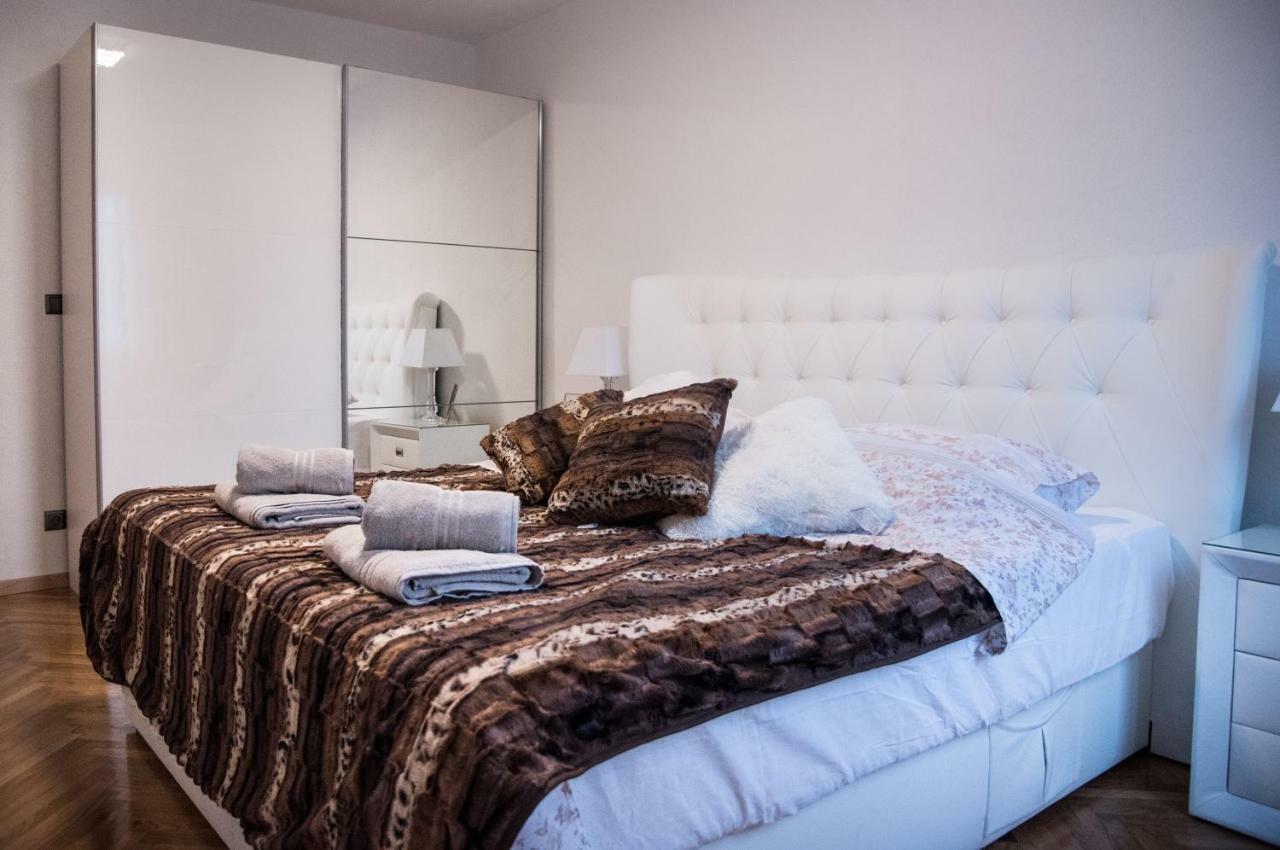 Deni Luxury Lägenhet Split